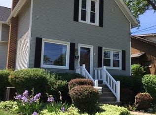 710 State St, Lemont, IL 60439