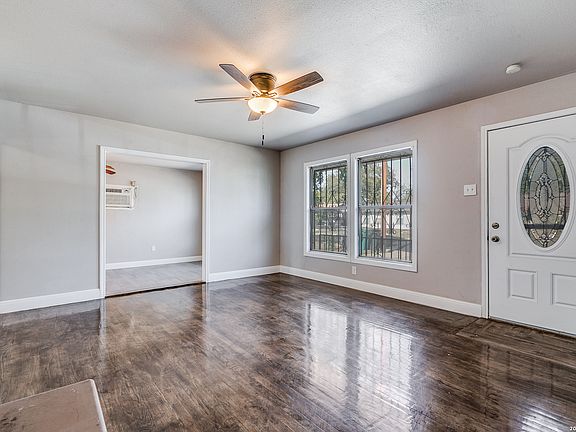 5th image of 354 LAS PALMAS DR