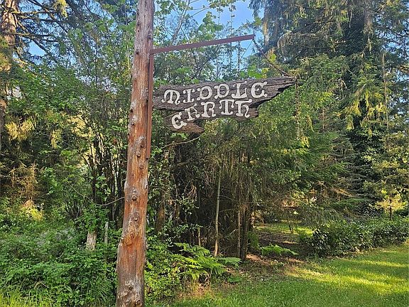 3rd image of 0 lot15 Middle Earth Lane
