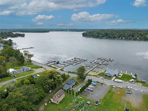 4th image of 7128 Lake Bluff Rd