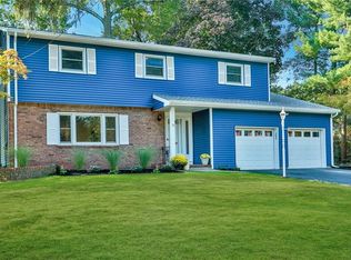 77 Carolina Dr, New City, NY 10956