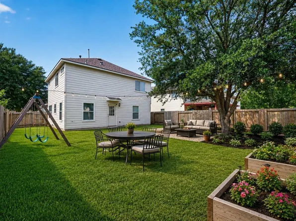 4403 Sprangletop Ave, Baytown, TX 77521