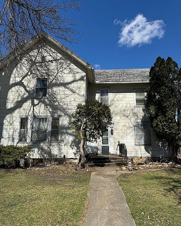 1st image of 209 W Keokuk Ave