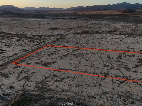 732 Locust Ave, Lucerne Valley, CA 92356