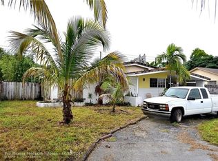 720 NW 40th St, Oakland Park, FL 33309