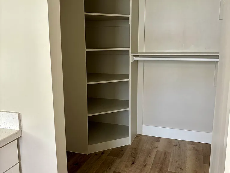 697 W 660 S — Photo 16