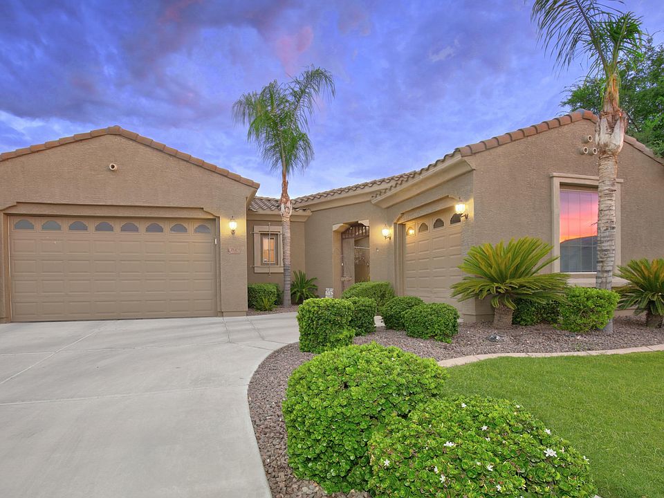 1st image of 2549 E Desert Broom Pl