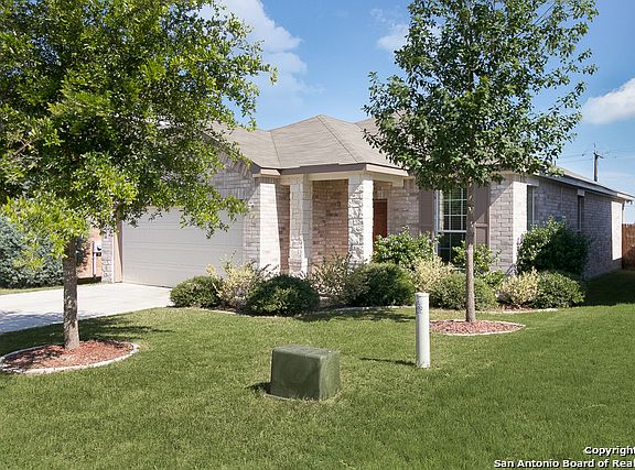 3rd image of 12426 Crockett Way