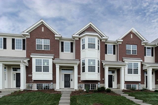 1st image of 10597 W 153rd Pl