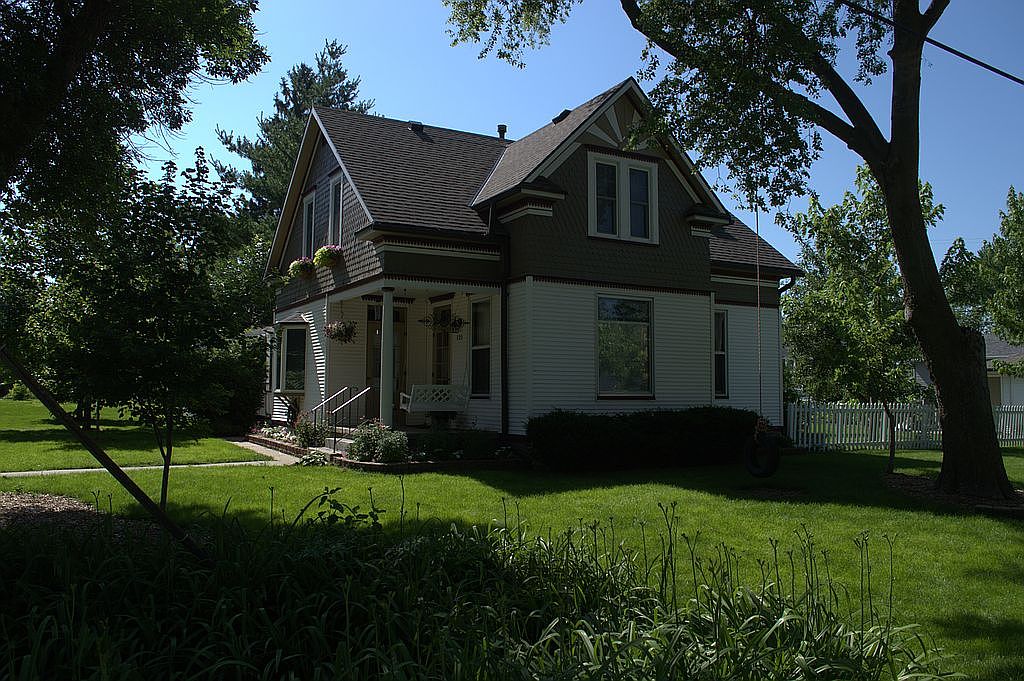 121 Pine St, Pleasant Dale, NE 68423 Zillow