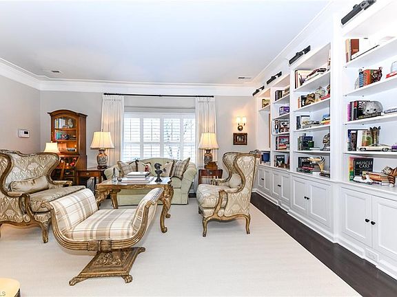 5th image of 37D Fountain Manor Dr