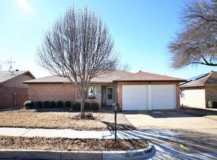 6444 Ridglea Dr, Watauga, TX 76148