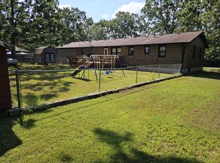 1093 Brentwood Dr, Marshfield, MO 65706