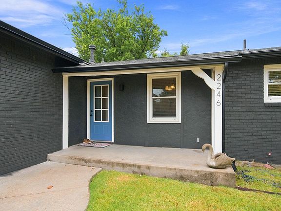 4th image of 2246 S Lori Ln