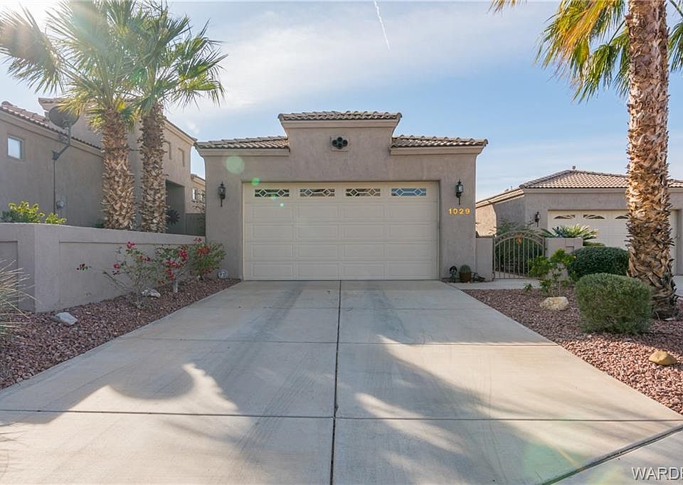 1st image of 1029 Desert Nights Ln