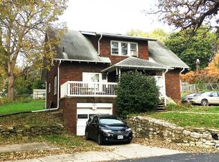 245 S Riverside Ct, Iowa City, IA 52246