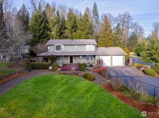 305 Bunker Hill Pl, Longview, WA 98632