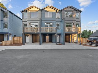 11191 SE Stark St, Portland, OR 97216