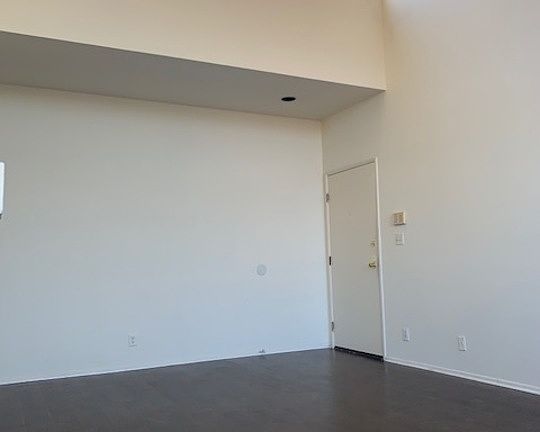 3rd image of 3648 Motor Ave #202