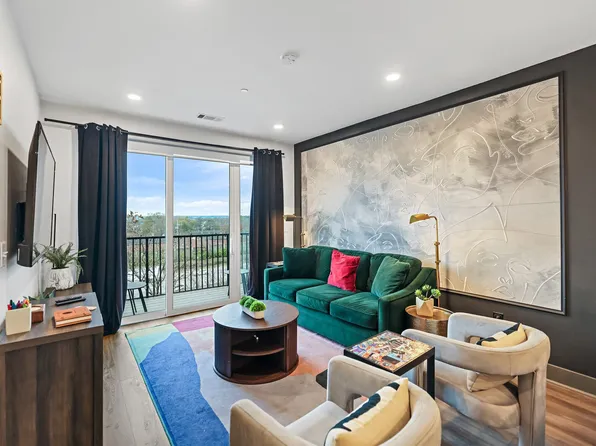 65 Lindsley Ave APT 410, Nashville, TN 37210