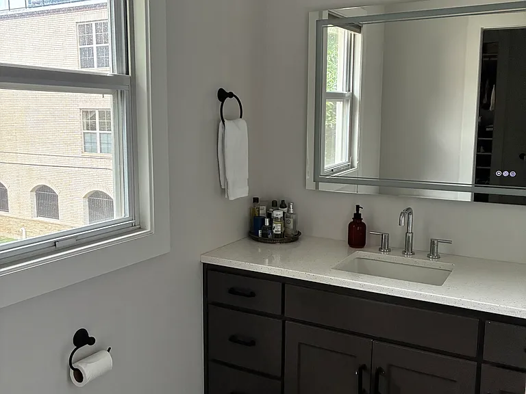 4536 Jefferson St #3-B — Photo 7