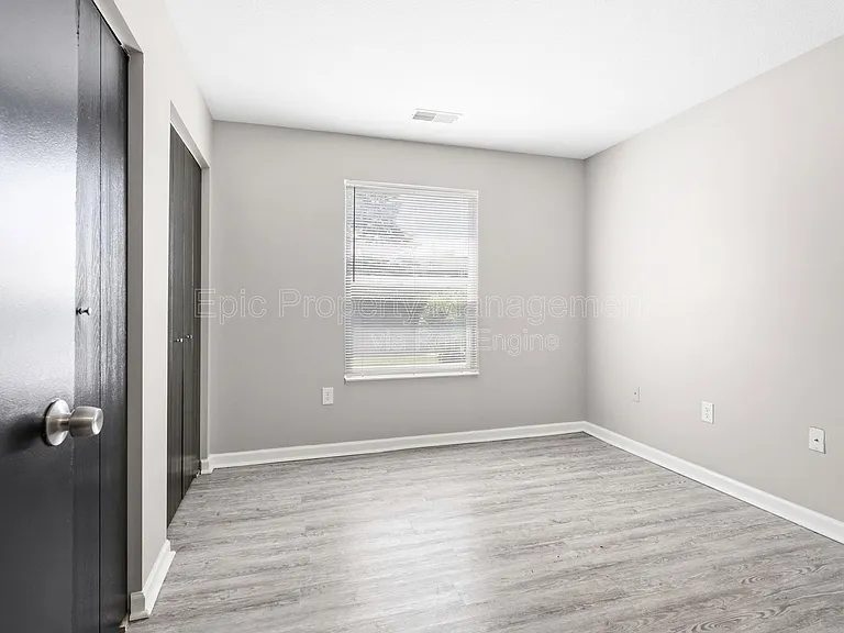 9030 Charlotte Ct — Photo 8