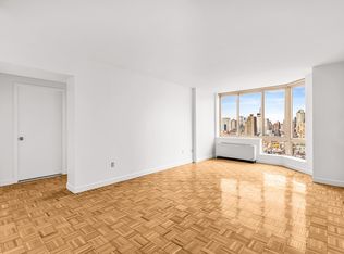 420 W 42nd St APT 29D, New York, NY 10036