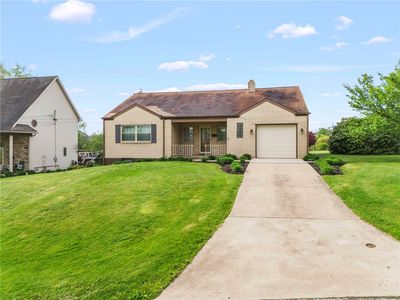 802 Gladden Rd, Canonsburg, PA, 15317