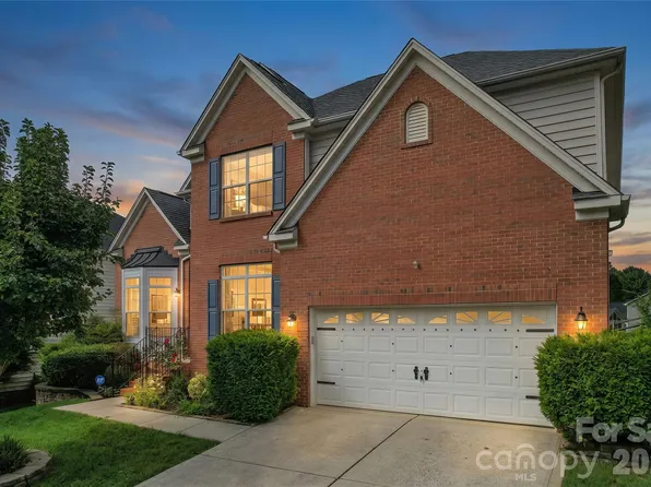 11413 Mangla Dr, Charlotte, NC 28214