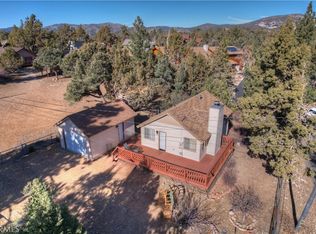 194 Santa Barbara Ave, Sugarloaf, CA 92386