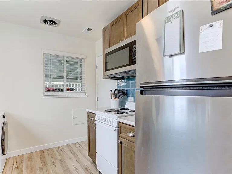361 N Raleigh St #A & B — Photo 9
