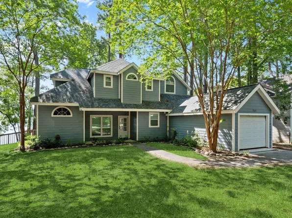 764 Cedar Ln, Livingston, TX 77351