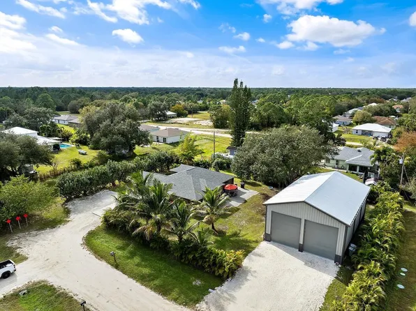 8015 97th Court, Vero Beach, FL 32967