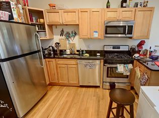 172 Fuller St #1F, Brookline, MA 02446