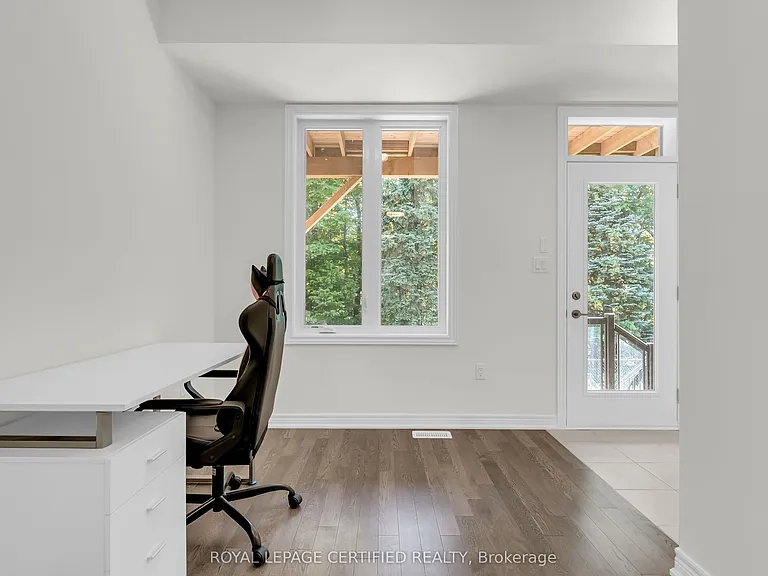 45 Folcroft St — Photo 37
