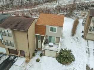 236 Timber Dr, Trafford, PA 15085