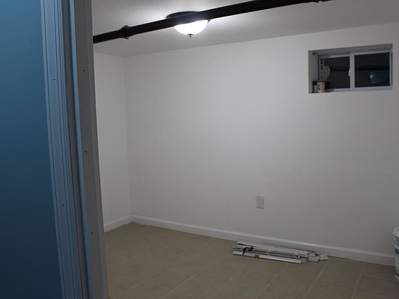 4th image of 11448 133rd St