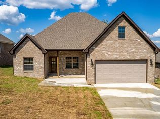 2009 Tapped Maple Dr, North Little Rock, AR 72120