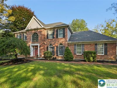 2454 Dubonnet Dr, Macungie, PA, 18062