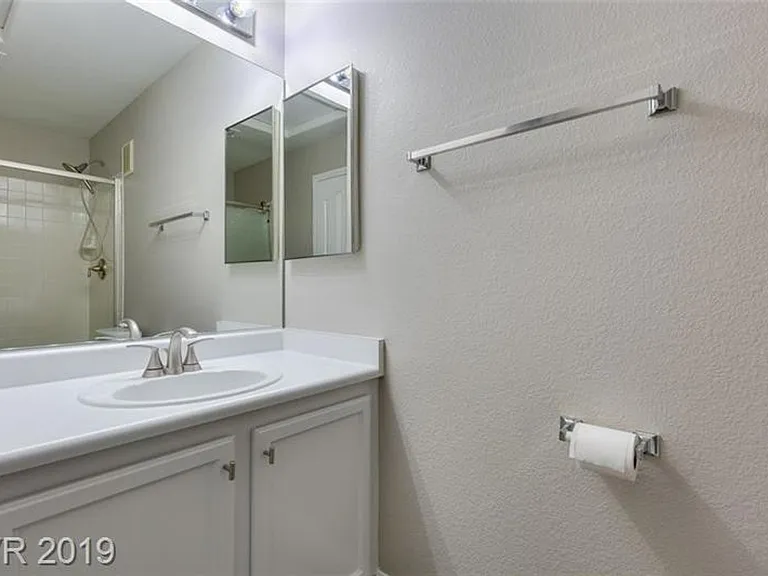 505 Satin Saddle Pl — Photo 17
