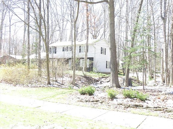 2nd image of 8698 Hollis Ct