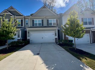 5745 Silver Lake Dr, Mableton, GA 30126