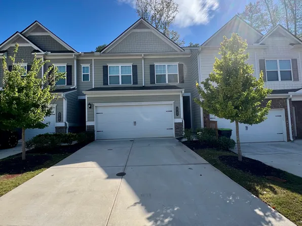 5745 Silver Lake Dr, Mableton, GA 30126