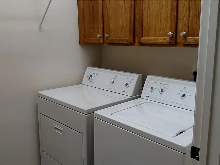 30105 Mossbank Dr — Photo 20
