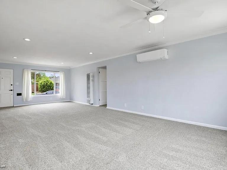 4250 Blackton Dr — Photo 7