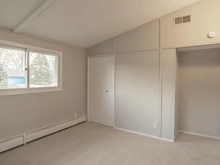 19115 Homestead Cir — Photo 14