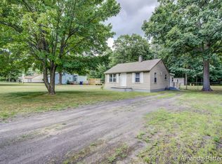 2126 S Dangl Rd, Muskegon, MI 49442