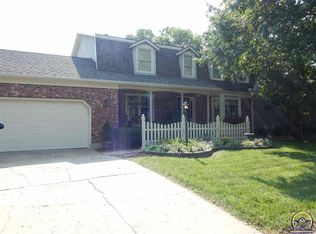 2306 SW Brookfield St, Topeka, KS 66614