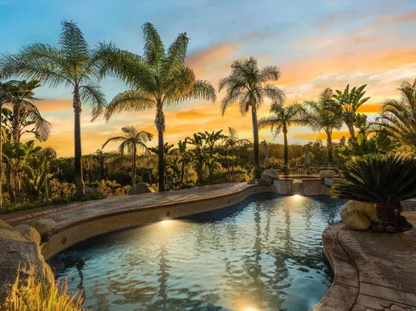 2440 Los Alisos Dr, Fallbrook, CA 92028