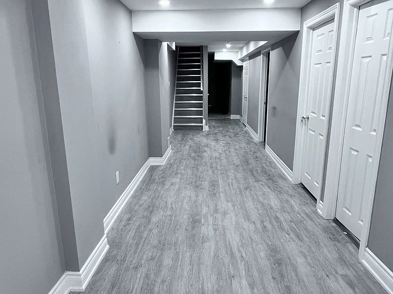 96 Guinevere Rd #BASEMENT — Photo 4